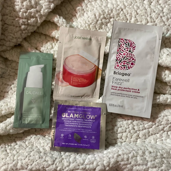 Makeup samples!!!!! - Picture 3 of 4